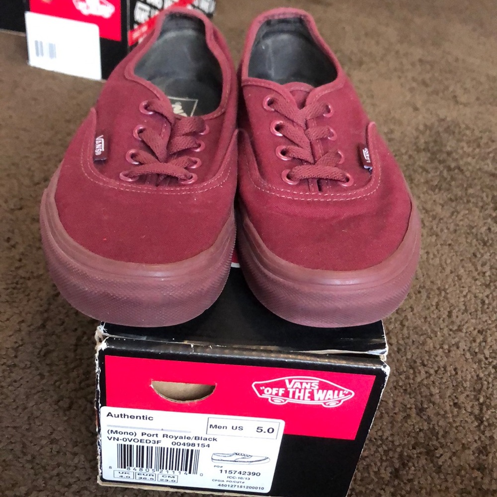 Port royale/ Black authentic Vans
